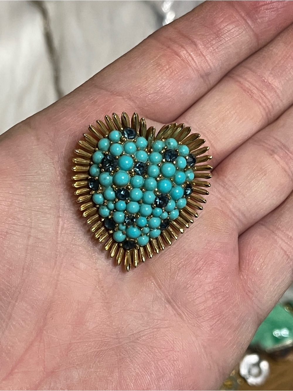 Vintage Trifari Turquoise Rhinestones Heart Brooch - Picture 6 of 12